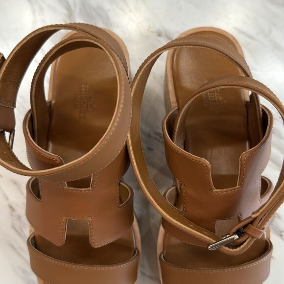 Hermes - Brown Leather Sandals - Picture 2 of 8